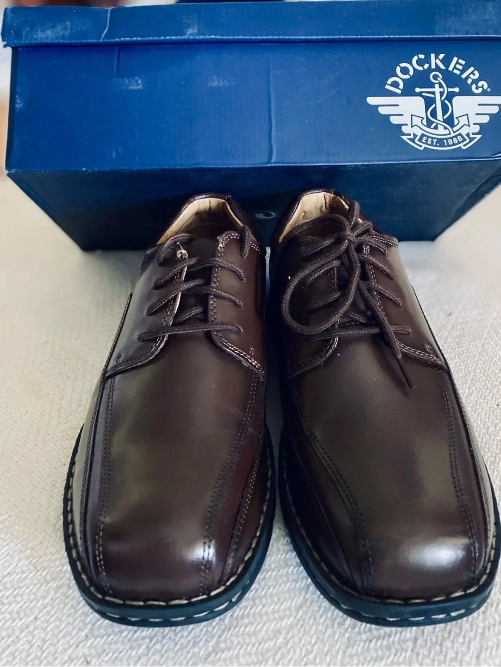 New Dockers Men’s Brown Leather Lace-Up Derbys